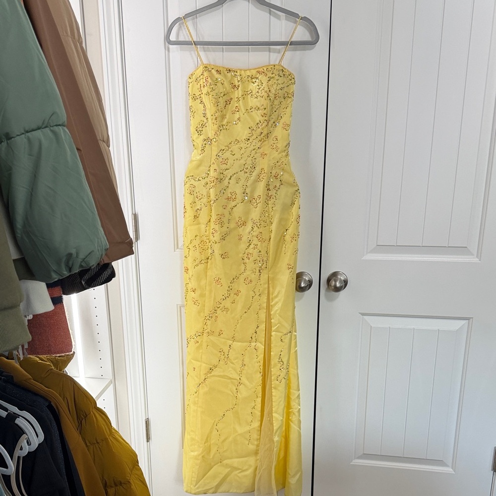 Yellow Spaghetti-Strap Evening Dress